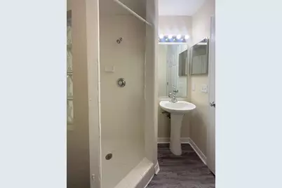 3911 SW 27th Street #8, Gainesville, FL 32608 - Photo 6