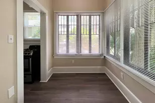 208 NE 4 St, Gainesville, FL 32601 - Photo 6