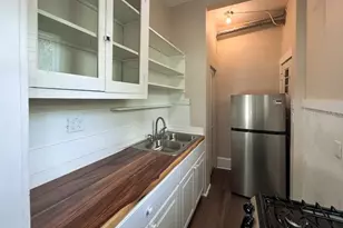 208 NE 4 St, Gainesville, FL 32601 - Photo 8