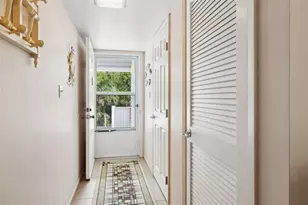 210 River Bnd Pl, Welaka, FL 32193 - Photo 4