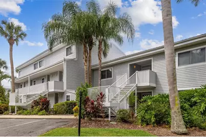 210 River Bend Place #B, Welaka, FL 32193 - Photo 2