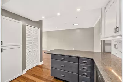 201 SE 2nd Avenue #317, Gainesville, FL 32601 - Photo 24