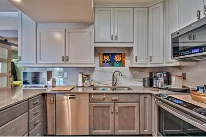 201 SE 2nd Avenue #317, Gainesville, FL 32601 - Photo 16
