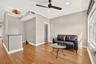 201 SE 2nd Ave, Gainesville, FL 32601 - Photo 18