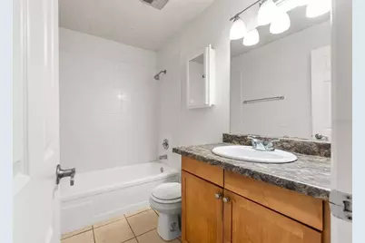 1810 NW 23 Boulevard #201, Gainesville, FL 32605 - Photo 20