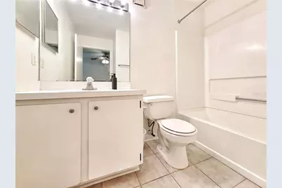 3800 SW 20th Avenue #101, Gainesville, FL 32607 - Photo 16