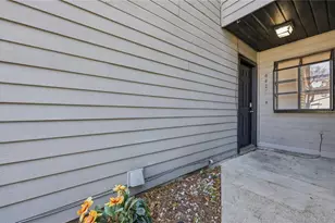 4427 SW 21st Ln, Gainesville, FL 32607 - Photo 2