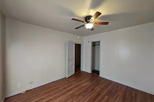 107 NE 15th St, Gainesville, FL 32641 - Photo 14