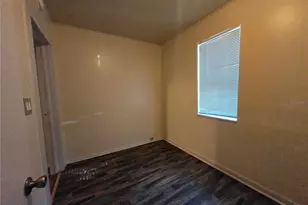 107 NE 15th St, Gainesville, FL 32641 - Photo 18