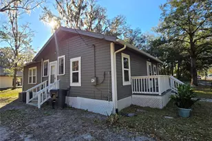107 NE 15th St, Gainesville, FL 32641 - Photo 26
