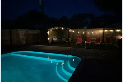 2138 NW 29th Place, Gainesville, FL 32605 - Photo 2