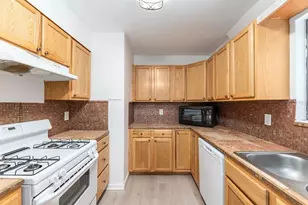 4220 NW 29th Ter, Gainesville, FL 32605 - Photo 8