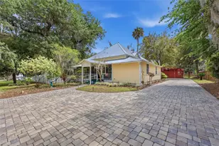 6070 Ave F, Mc Intosh, FL 32664 - Photo 2