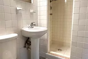 821 NE 8th Ave, Gainesville, FL 32601 - Photo 8