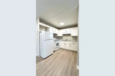 821 NE 8th Avenue, Gainesville, FL 32601 - Photo 12