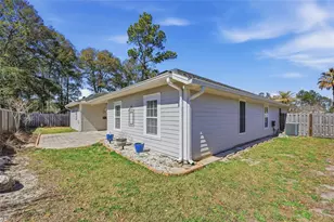 22713 N W 191st Ln, High Springs, FL 32643 - Photo 18