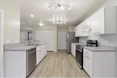 4526 NW 36th Street, Gainesville, FL 32605 - Photo 14