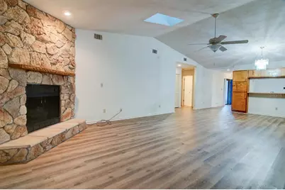 1628 NW 19th Circle, Gainesville, FL 32605 - Photo 12