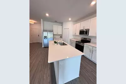 5433 NW 22nd Drive, Gainesville, FL 32653 - Photo 2