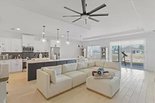 1054 SW 67 St, Gainesville, FL 32607 - Photo 4