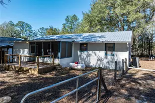 609 NW 96th Pl, Branford, FL 32008 - Photo 4