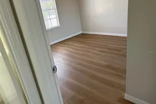 301 Oak Track Loop, Ocala, FL 34472 - Photo 10