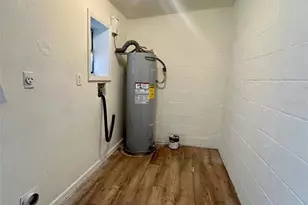 651 NE Waldo Rd, Gainesville, FL 32641 - Photo 4