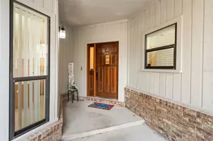 568 NW 39th Dr, Gainesville, FL 32607 - Photo 2