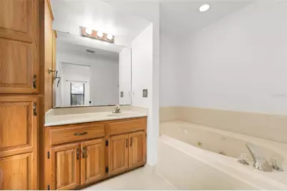 568 NW 39th Drive, Gainesville, FL 32607 - Photo 12