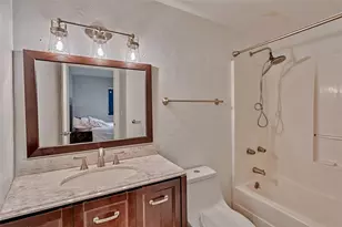 105 SE 16th Ave, Gainesville, FL 32601 - Photo 16