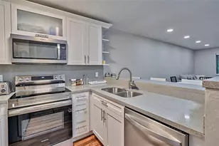 105 SE 16th Ave, Gainesville, FL 32601 - Photo 10