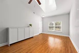 2260 NW 51st Ave, Gainesville, FL 32605 - Photo 14