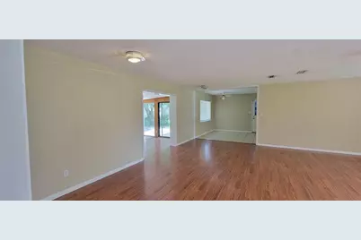 2201 NW 36th Drive, Gainesville, FL 32605 - Photo 10