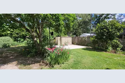 2201 NW 36th Drive, Gainesville, FL 32605 - Photo 34