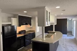 102 NE 13th Ave, Chiefland, FL 32626 - Photo 6