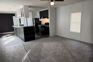 102 NE 13th Ave, Chiefland, FL 32626 - Photo 8