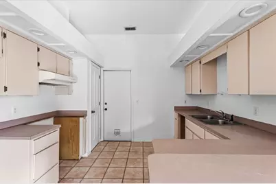 6714 NW 34th Drive, Gainesville, FL 32653 - Photo 16