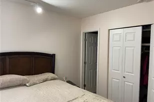 1700 SW 16th Ct, Gainesville, FL 32608 - Photo 8