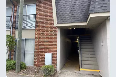 1700 SW 16th Court #E-8, Gainesville, FL 32608 - Photo 2