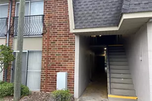 1700 SW 16th Ct, Gainesville, FL 32608 - Photo 2