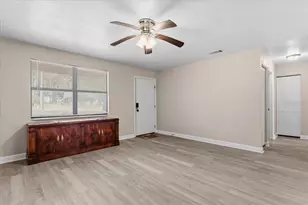 11907 NW 147 Pl, Alachua, FL 32615 - Photo 4
