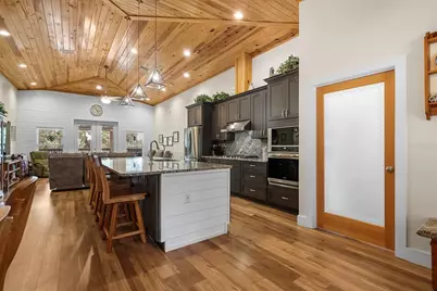 8449 Lilly Lake Road, Melrose, FL 32666 - Photo 10