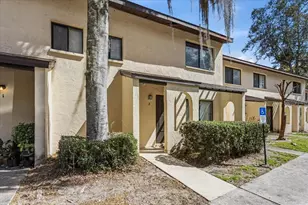 2735 SW 35th Pl, Gainesville, FL 32608 - Photo 2