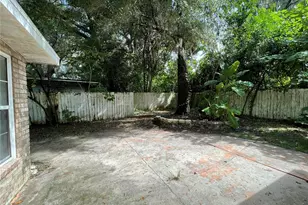3648 NW 7th Pl, Gainesville, FL 32607 - Photo 26