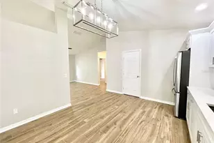 3648 NW 7th Pl, Gainesville, FL 32607 - Photo 4