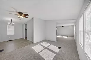 122 Cypress Dr, Palatka, FL 32177 - Photo 6