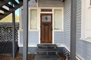 824 E University Ave, Gainesville, FL 32601 - Photo 2