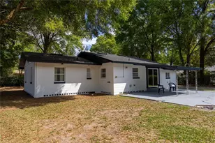 24 NE 45th St, Gainesville, FL 32641 - Photo 22