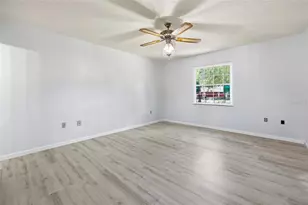 4300 NE 132nd Pl, Anthony, FL 32617 - Photo 18