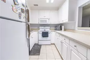 501 SW 75th St, Gainesville, FL 32607 - Photo 14